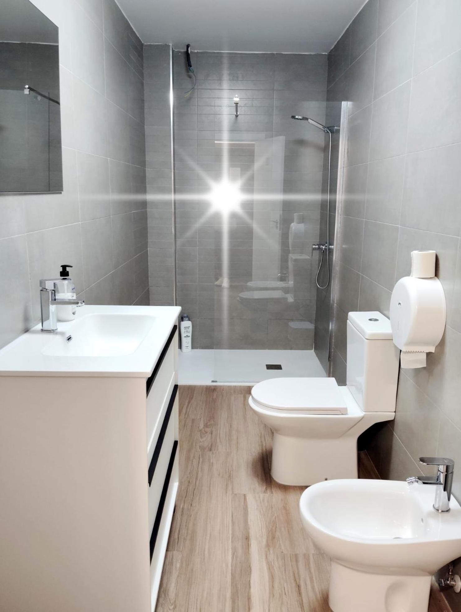 Piso Compartido Cerca Corteingles Jaen Ngoại thất bức ảnh