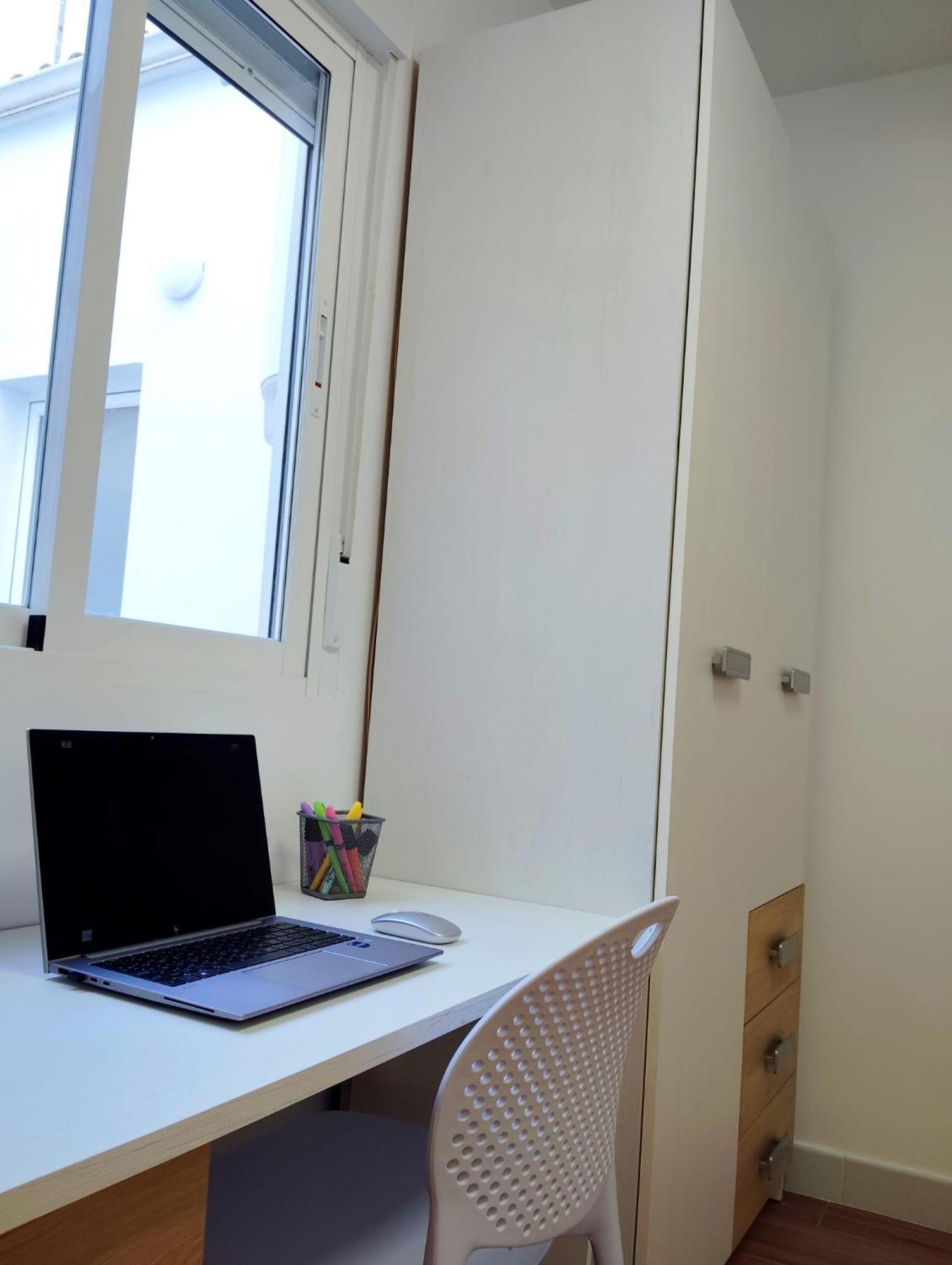 Piso Compartido Cerca Corteingles Jaen Ngoại thất bức ảnh