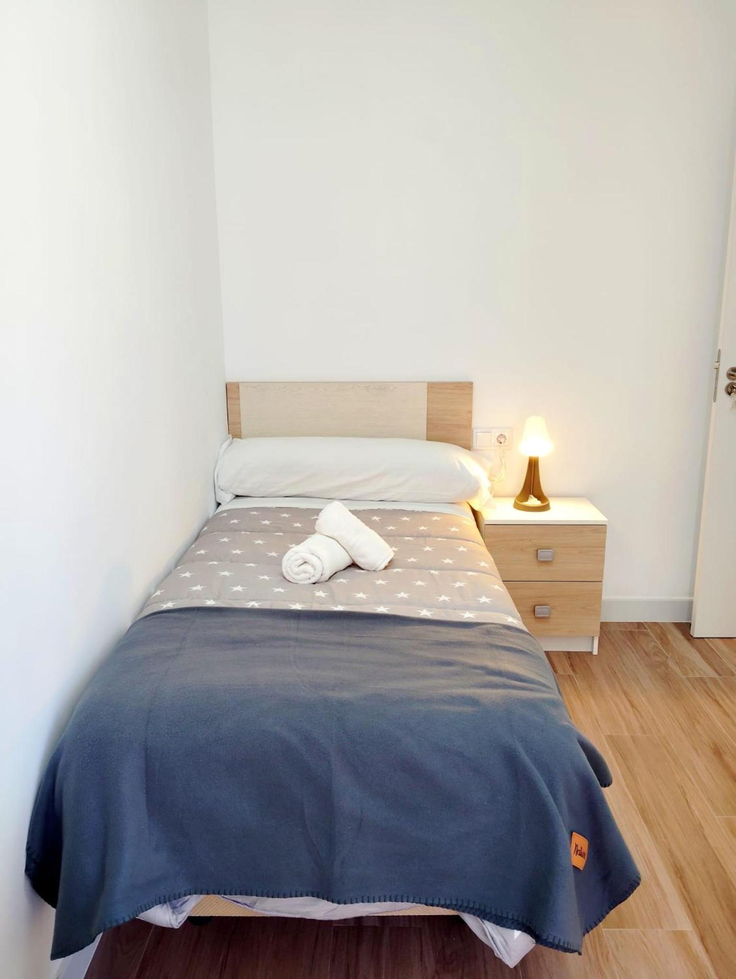 Piso Compartido Cerca Corteingles Jaen Ngoại thất bức ảnh