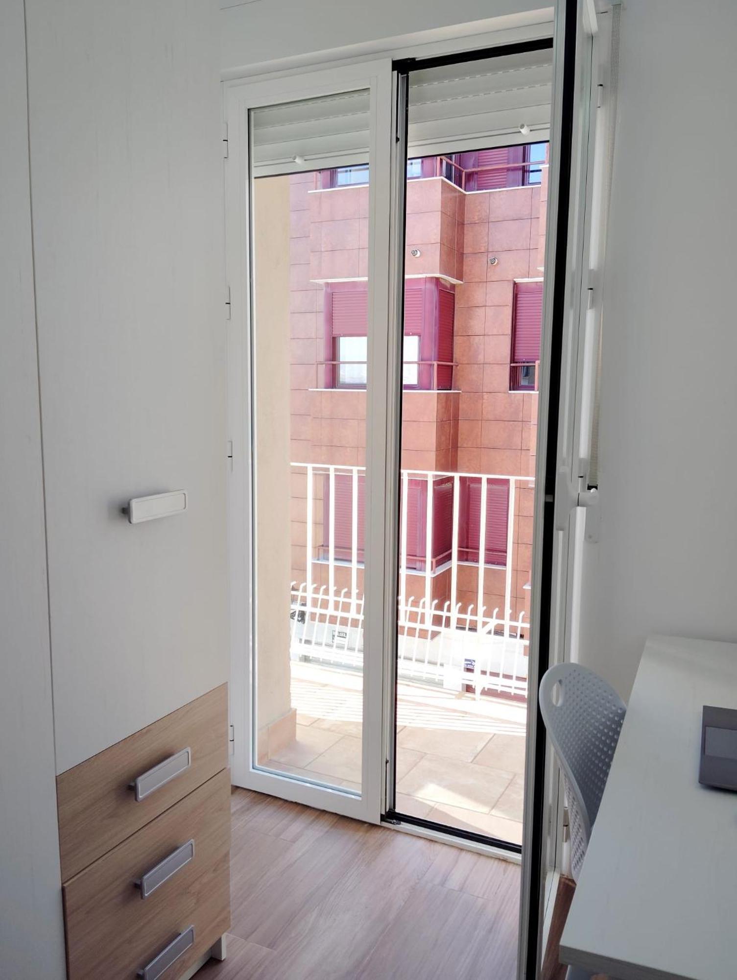 Piso Compartido Cerca Corteingles Jaen Ngoại thất bức ảnh
